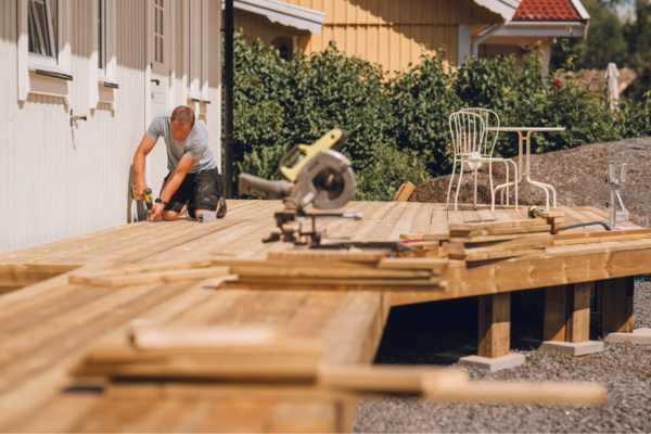 Construction d'une terrasse en bois