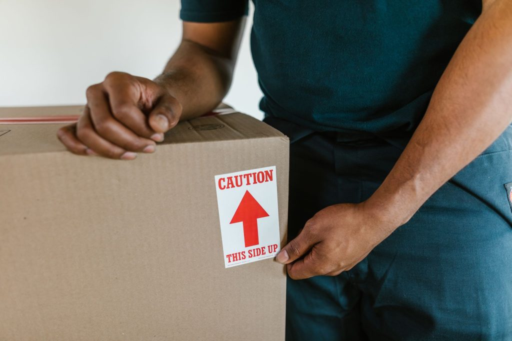 Devenir déménageur à son compte : guide complet pour créer son entreprise